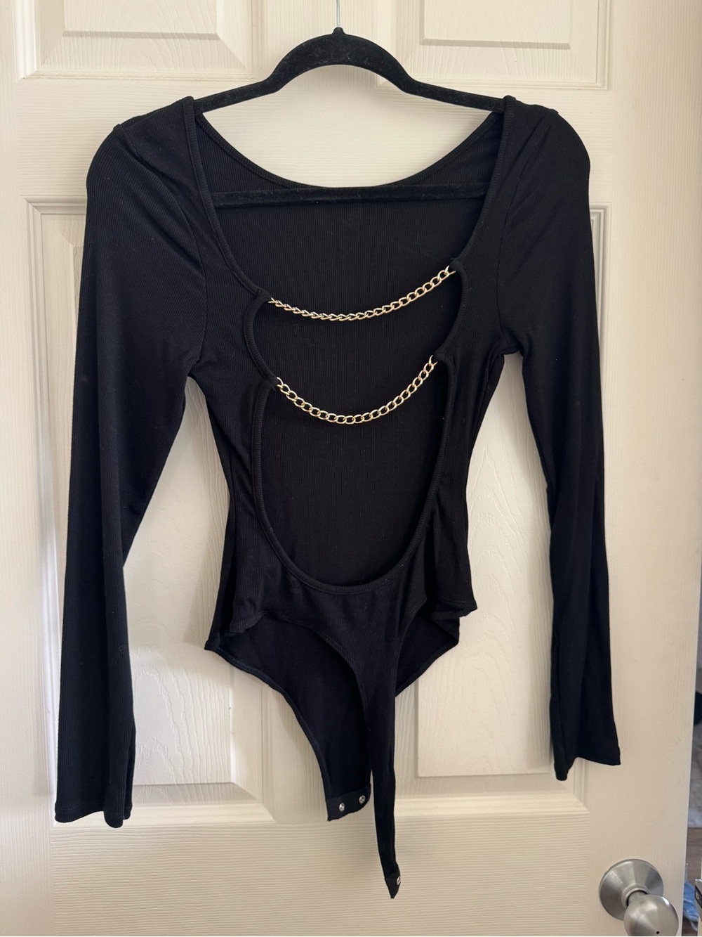 Black Long-Sleeve Chain-Back Bodysuit